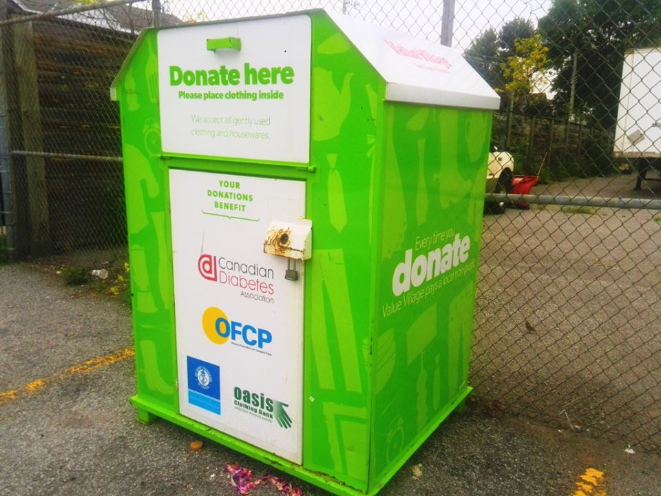 トロントでお得なお買い物☆オススメ古着屋”Value Village” YOLOヨロ